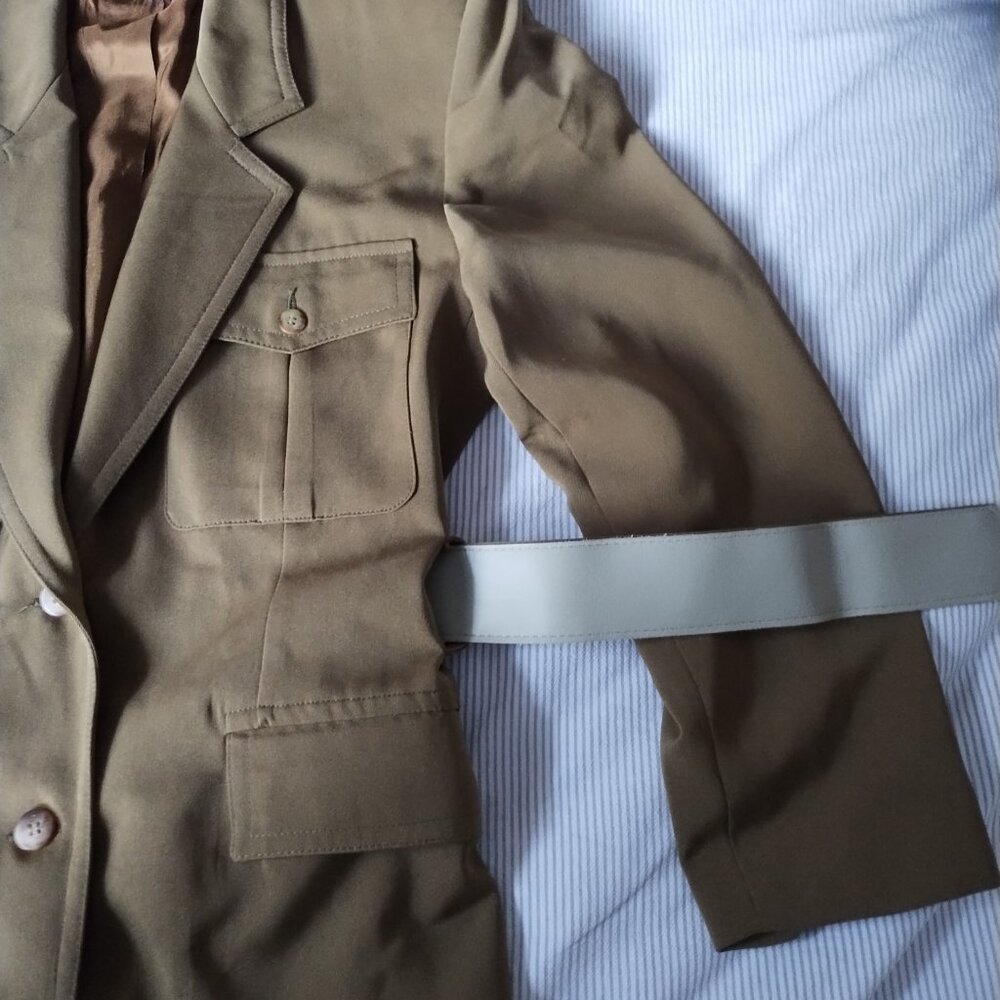 Louben Women's Olive Green Utilitarian Coat | Size US 10 - Picture 8 of 13